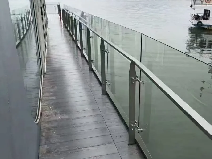 BP-BL01 Balcony Glass Balustrade Post System