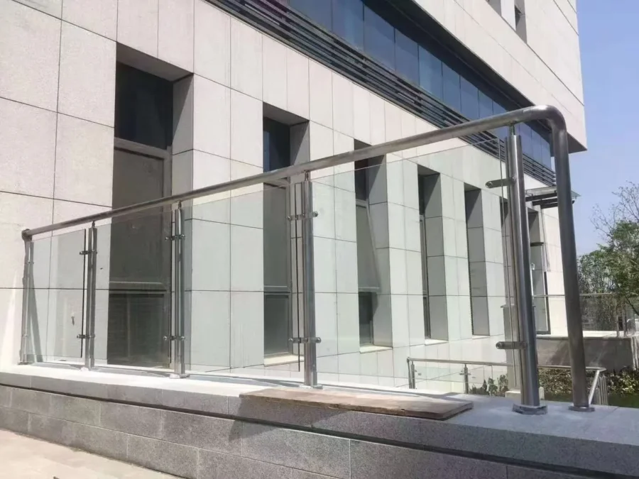 BP-ST01 Stair Glass Balustrade Post System