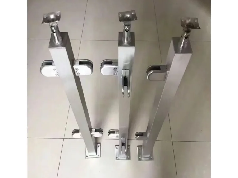 FG1 Square-Tube Balustrade Post