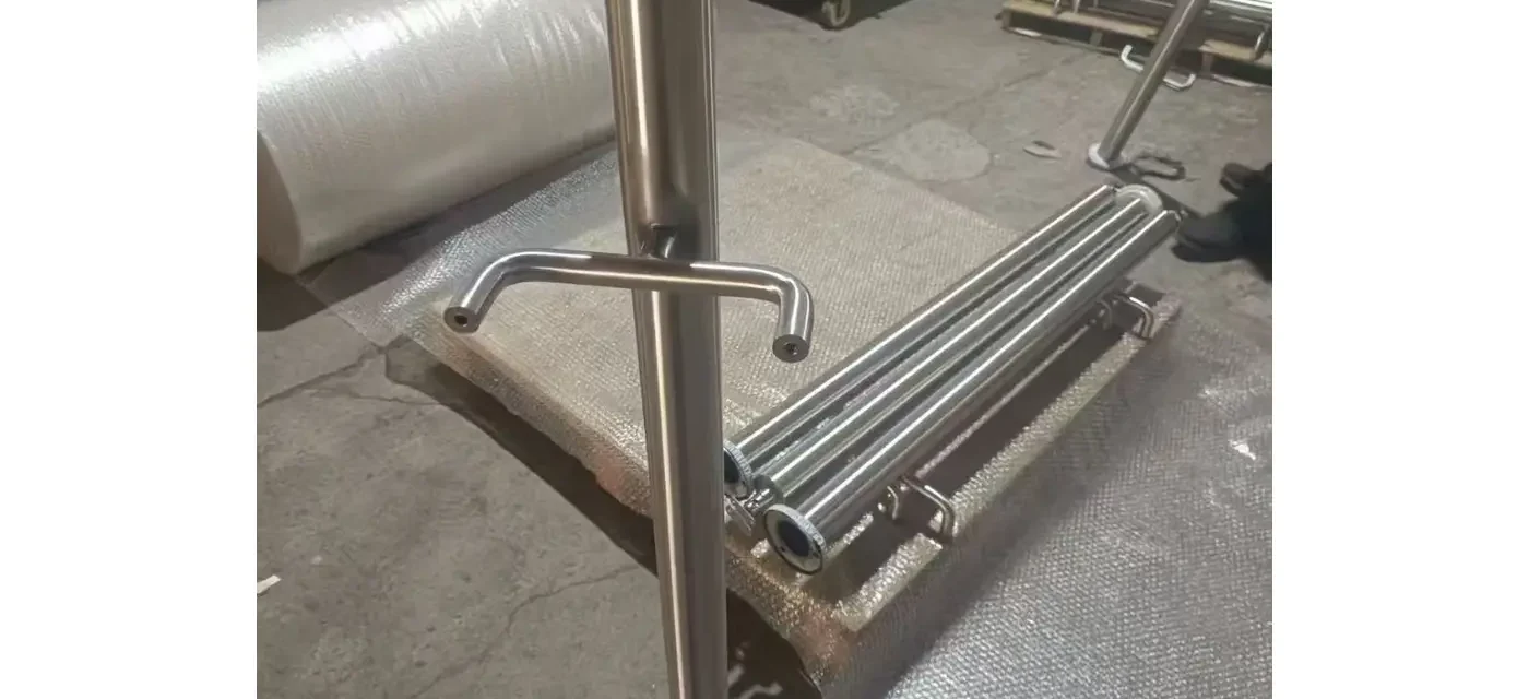 YG1 round-tube stainless steel balustrade post